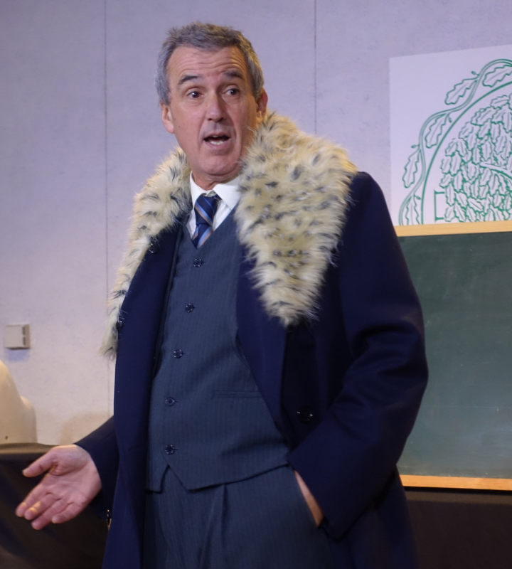 LURRINAK. Ronda copera Teatral