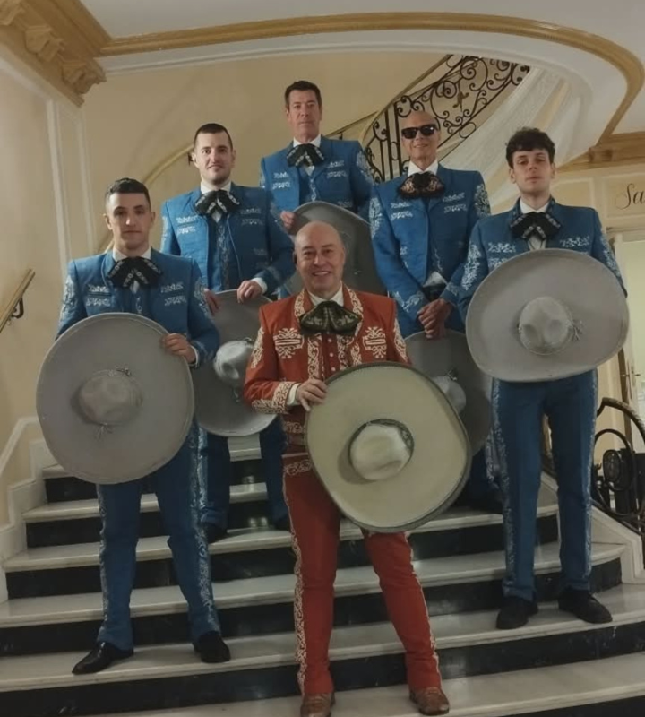 Chuchin Ibañez y Los Charros